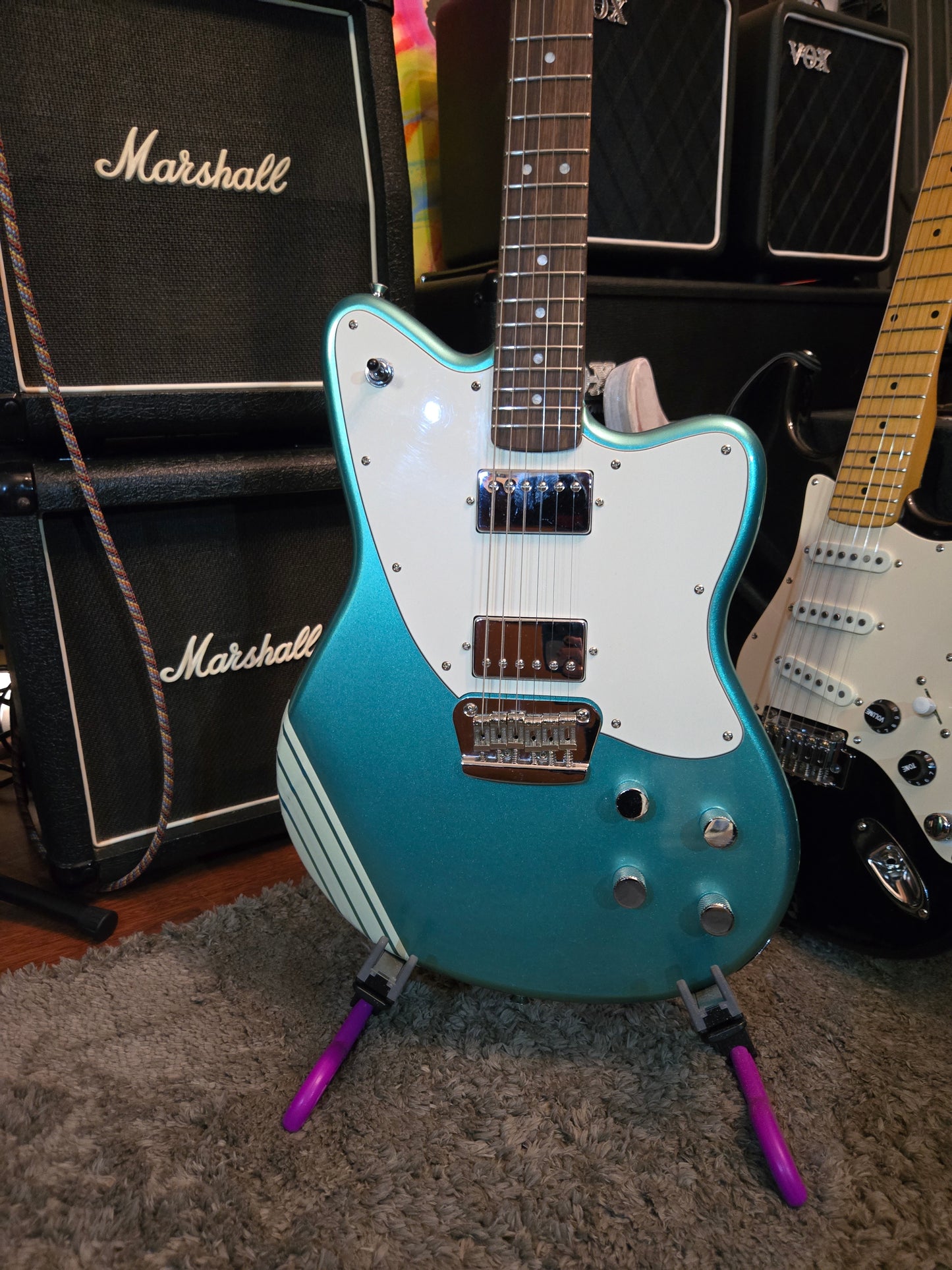 2022 Squier Toronado - Racing Stripes - Turquoise - 7lb 11oz
