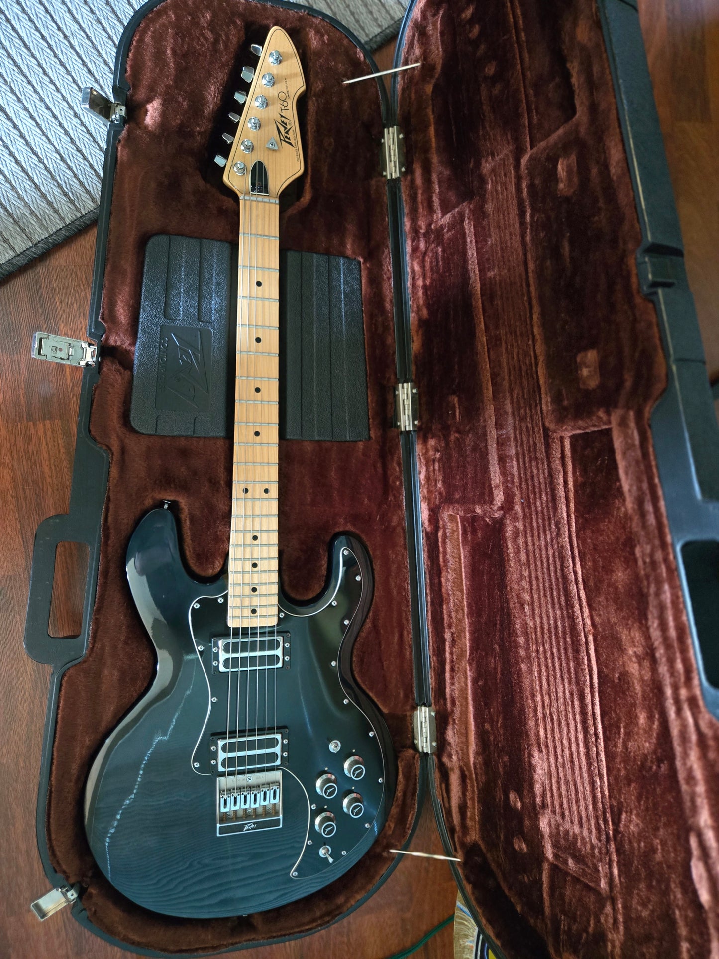 1978 - Peavey T-60 w/ OHSC - First Year of Production - Early First Half Serial - 10lb 11oz
